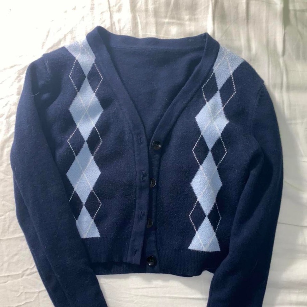 Euphoria Argyle Button Down Cropped Knit Cardigan Long Sleeve Plaid